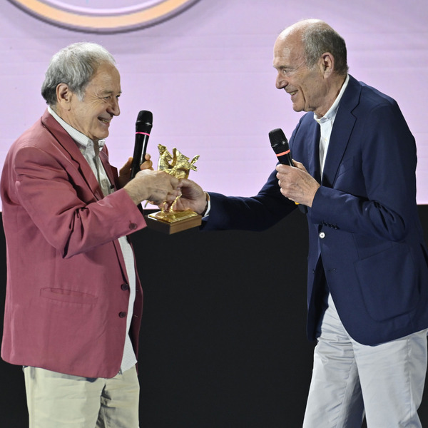 Andrea Andermann Riceve Il Pegaso D&#039;oro Da Masolino D&#039;Amico